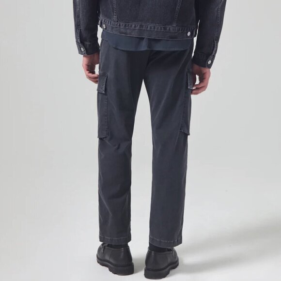 Citizens of Humanity Dillon Distressed Cargo Pants in Peppercorn - Picture 3 of 12